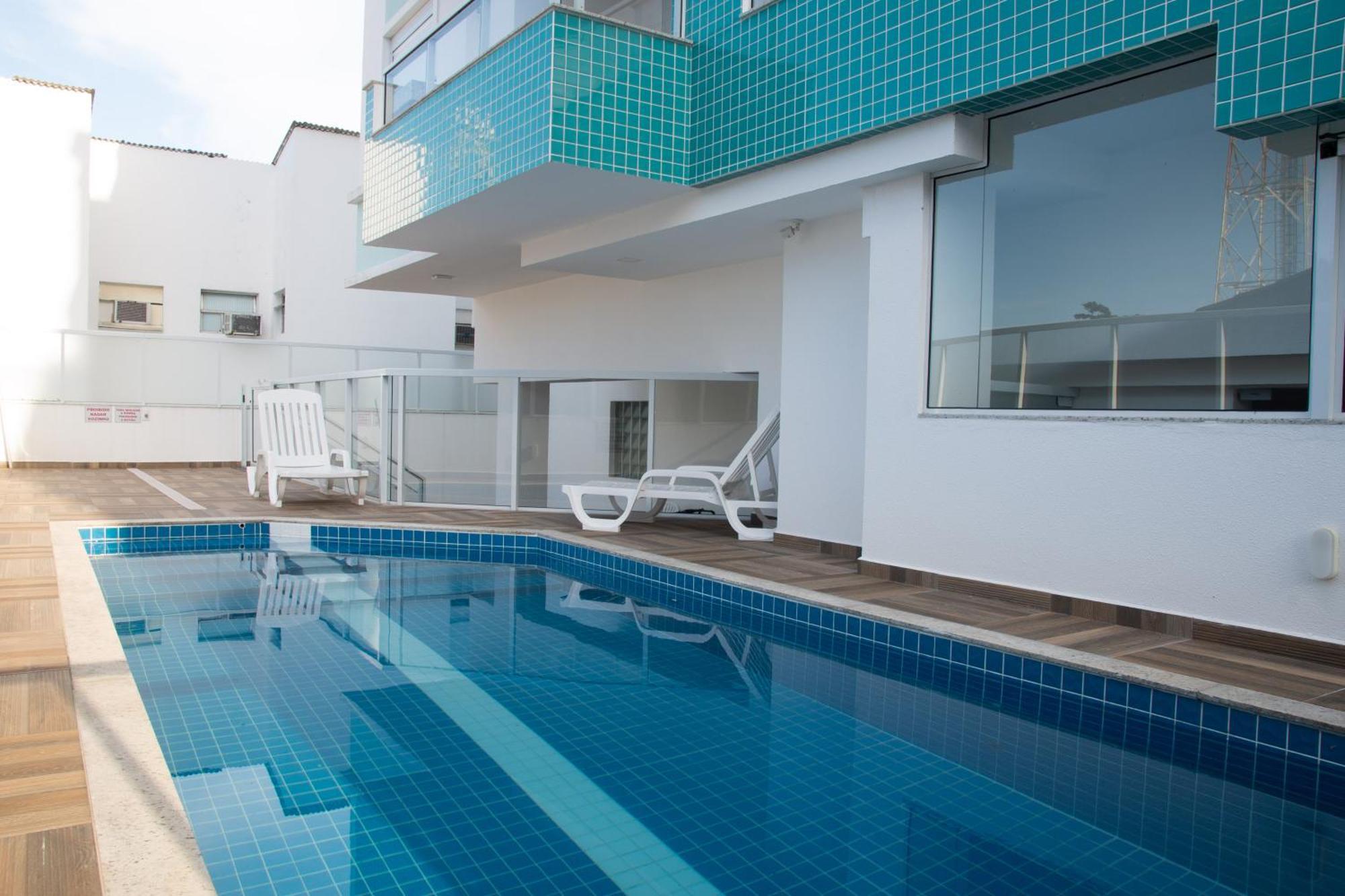 2 Quadras Da Praia, Piscina E Churrasqueira P1595 Apartamento Florianopolis